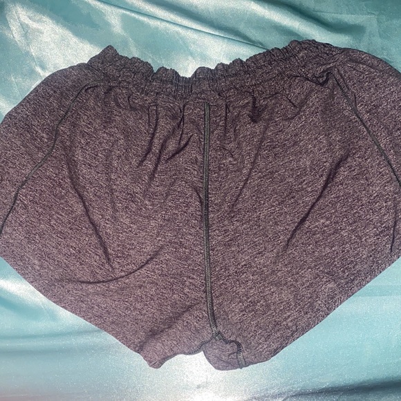 Hotty hot shorts size 8 - Picture 2 of 3